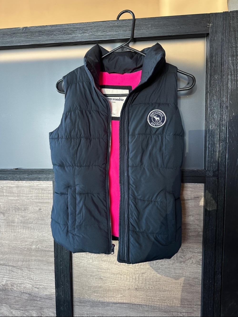 Abercrombie & Fitch Kids Black Puffer Vest with Bright Pink Lining